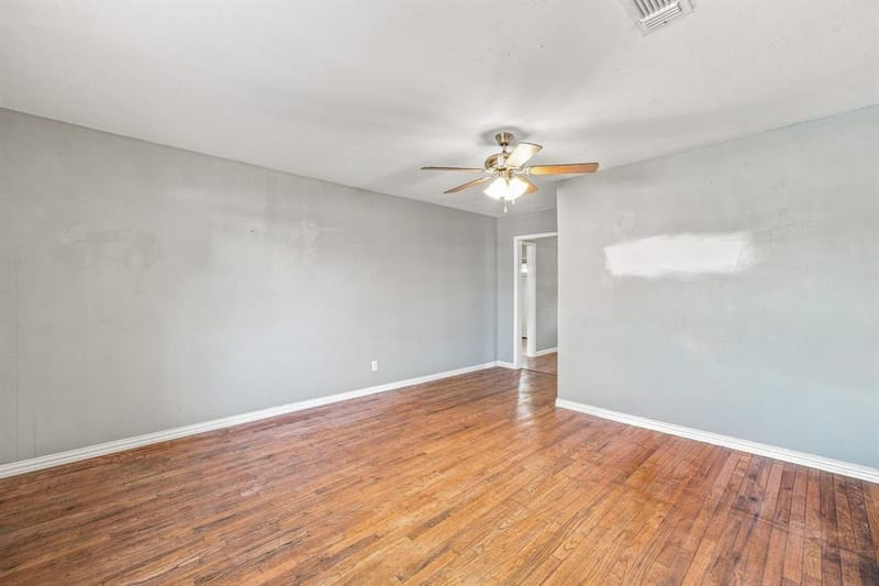 1397 N Estes Street, Stephenville TX 76401 - Photo 6