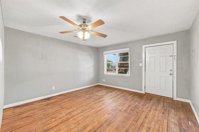 1397 N Estes Street, Stephenville TX 76401 - Photo 7