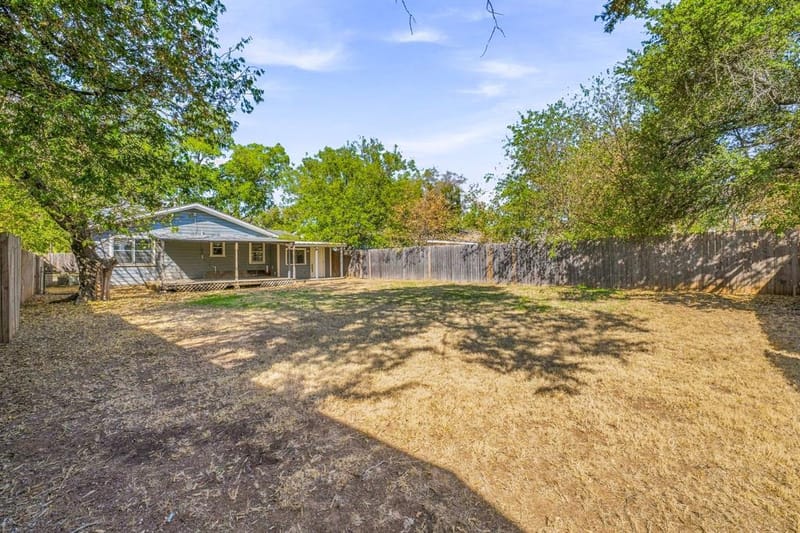 1397 N Estes Street, Stephenville TX 76401 - Photo 21