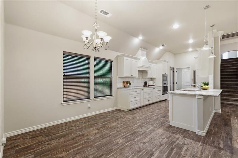 603 Oaklawn Drive, River Oaks TX 76114 - Photo 14