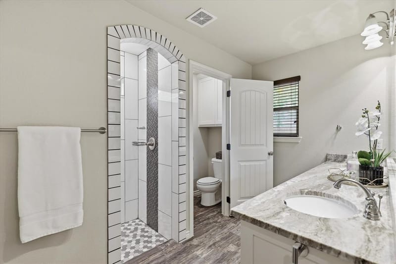 603 Oaklawn Drive, River Oaks TX 76114 - Photo 19