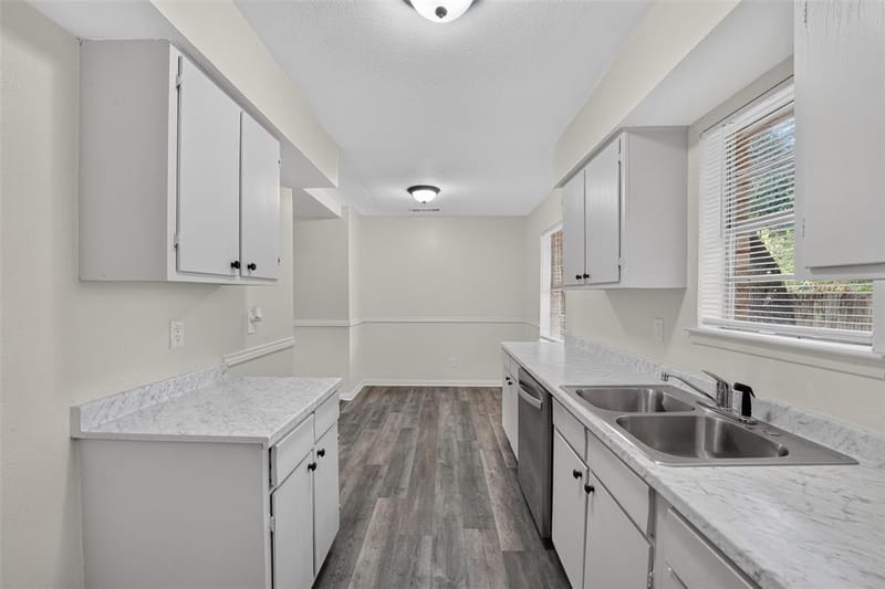 4425 Central Lane, Balch Springs TX 75180 - Photo 7