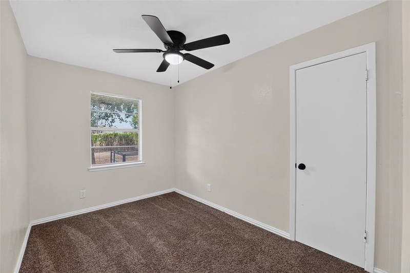 4425 Central Lane, Balch Springs TX 75180 - Photo 10