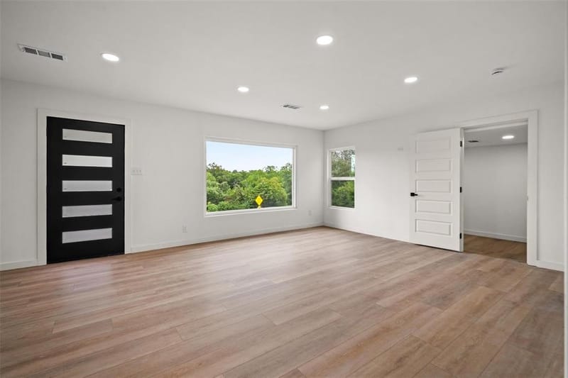 3134 W Jefferson Boulevard, Dallas TX 75211 - Photo 6