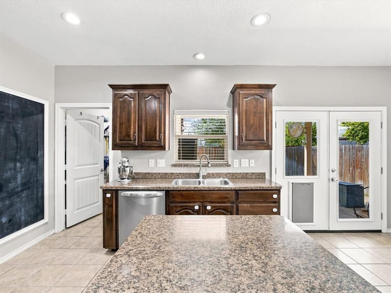 8205 Water Buck Run, Fort Worth TX 76179 - Photo 12