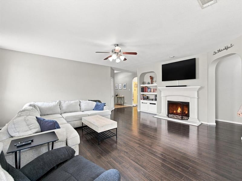 8205 Water Buck Run, Fort Worth TX 76179 - Photo 4