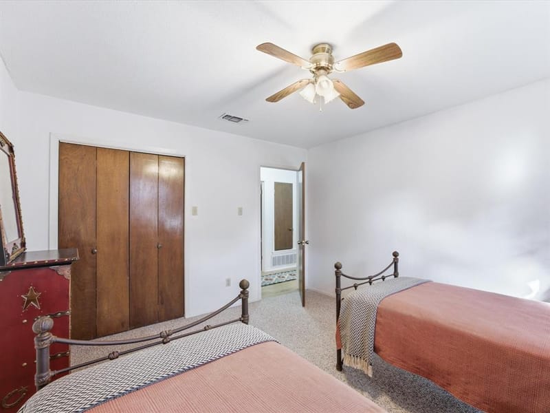 75 Delmore Drive, Hillsboro TX 76645 - Photo 23