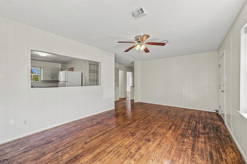 945 W Park Street, Stephenville TX 76401 - Photo 6