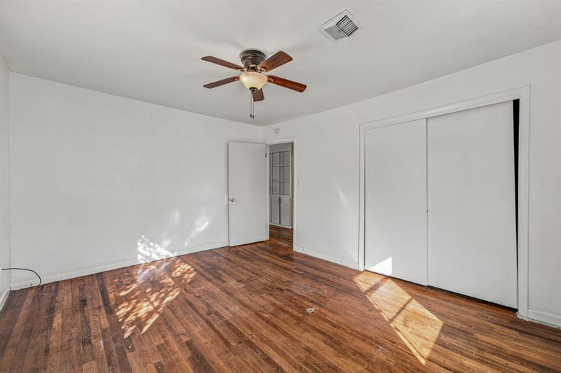 945 W Park Street, Stephenville TX 76401 - Photo 8