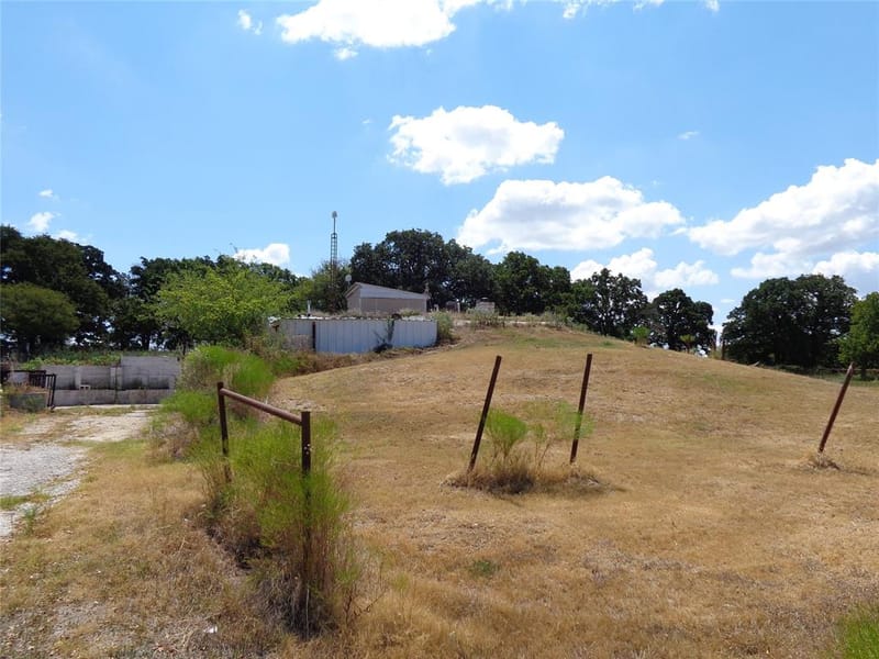 212 Private Road 114, Covington TX 76636 - Photo 34