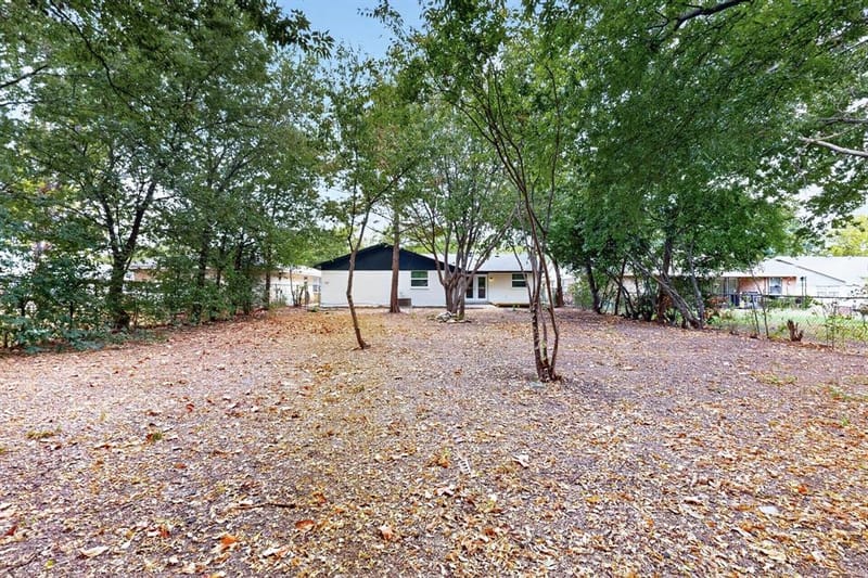 926 SE 3rd Street, Grand Prairie TX 75051 - Photo 17