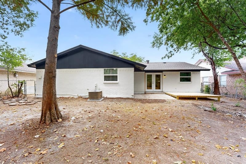 926 SE 3rd Street, Grand Prairie TX 75051 - Photo 16