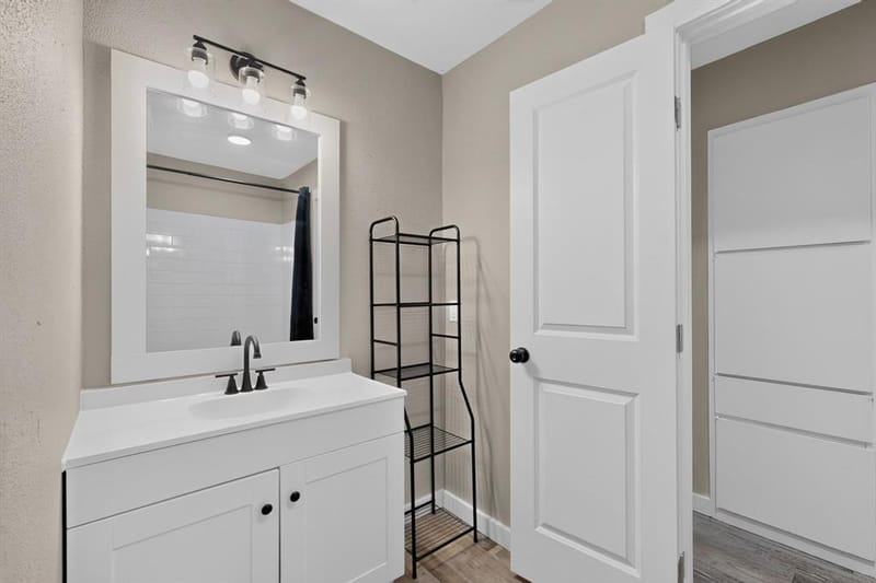 926 SE 3rd Street, Grand Prairie TX 75051 - Photo 12