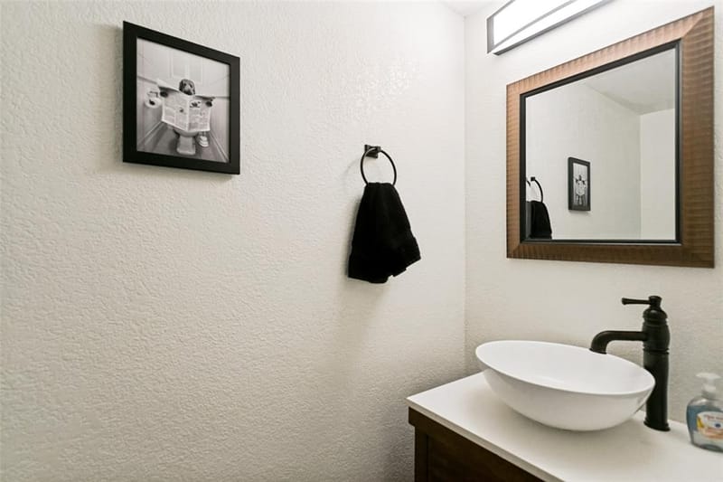 2213 Bresee Drive, Carrollton TX 75010 - Photo 20