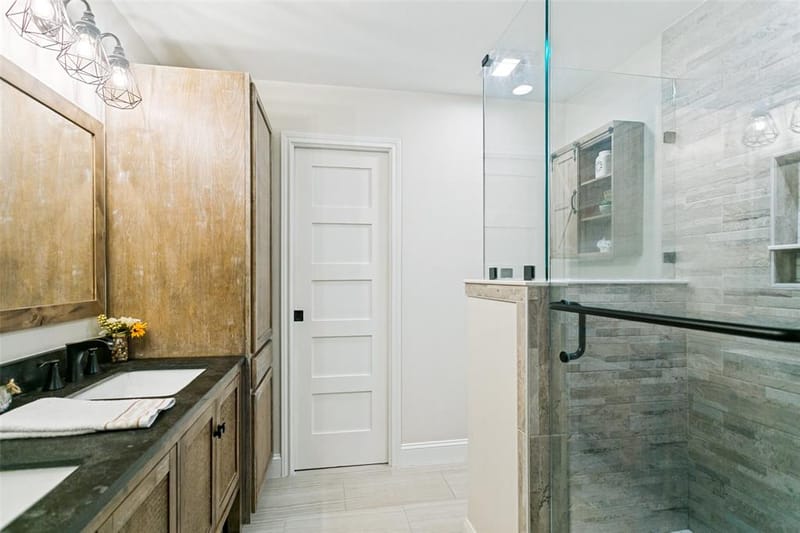 2213 Bresee Drive, Carrollton TX 75010 - Photo 24