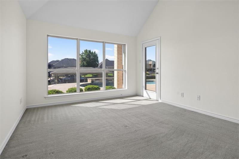 2612 Waters Edge Drive, Granbury TX 76048 - Photo 12