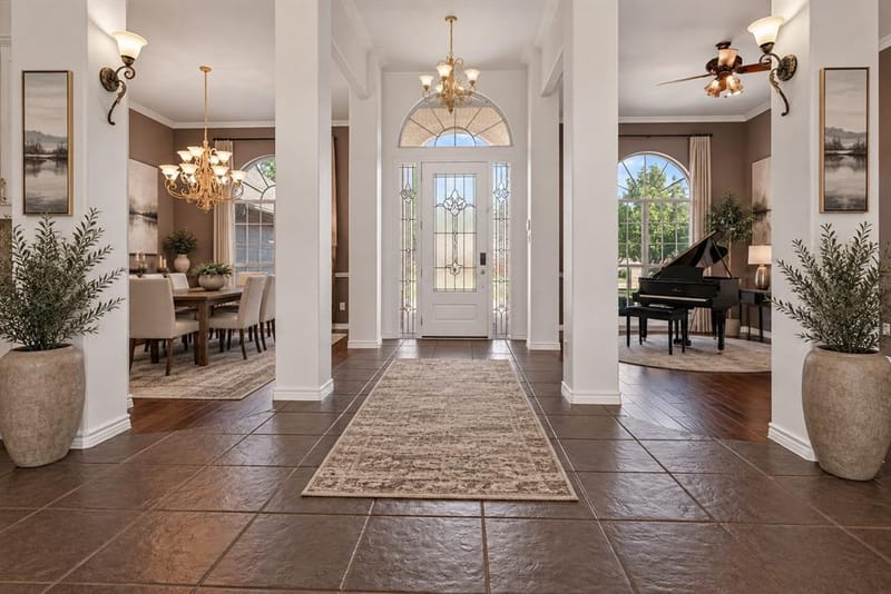 2612 Waters Edge Drive, Granbury TX 76048 - Photo 7
