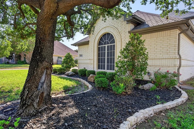 2612 Waters Edge Drive, Granbury TX 76048 - Photo 38