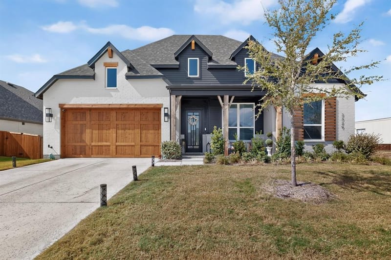 2329 Slate Drive, Waxahachie TX 75167 - Photo 2