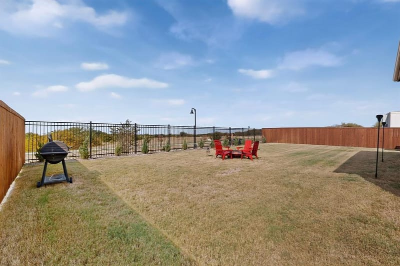 2329 Slate Drive, Waxahachie TX 75167 - Photo 13