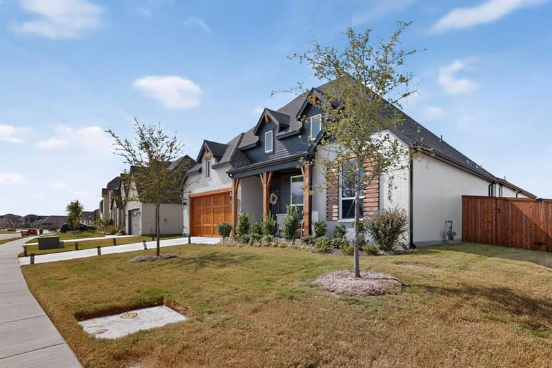 2329 Slate Drive, Waxahachie TX 75167 - Photo 3
