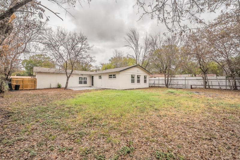 5012 Roxie Street, Haltom City TX 76117 - Photo 36