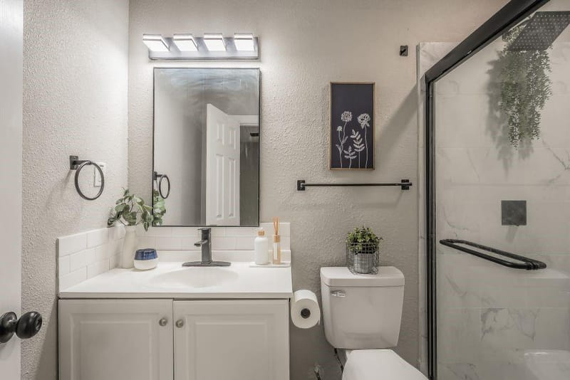 5012 Roxie Street, Haltom City TX 76117 - Photo 20