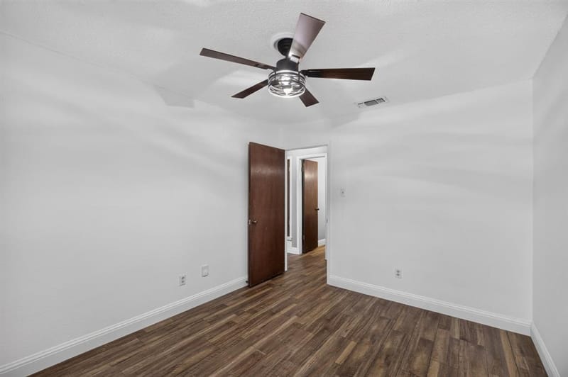 554 Taos Court, Saginaw TX 76179 - Photo 22