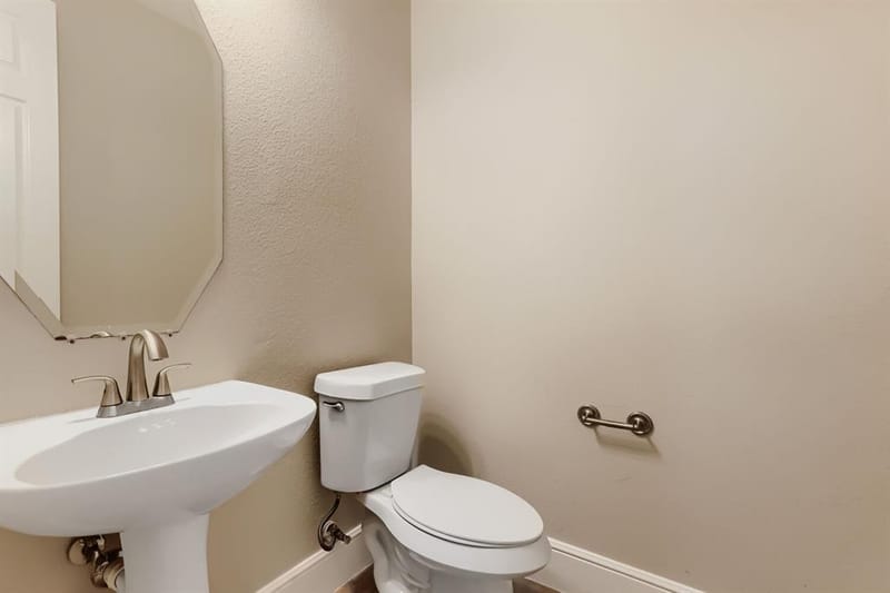 1343 Valley Vista Drive, Irving TX 75063 - Photo 16