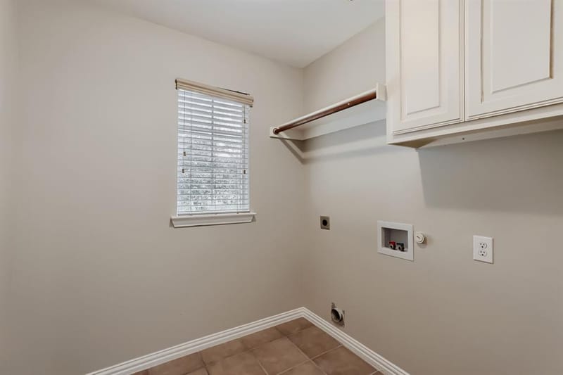1343 Valley Vista Drive, Irving TX 75063 - Photo 25
