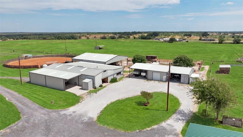 900 Leech, Poolville TX 76487 - Photo 3