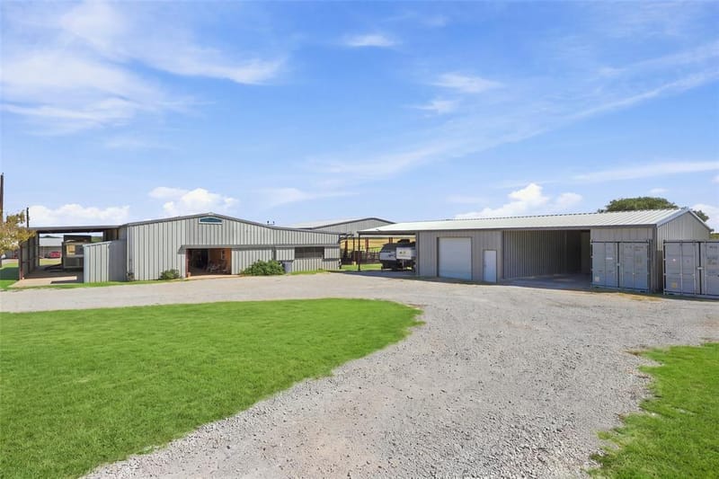 900 Leech, Poolville TX 76487 - Photo 20