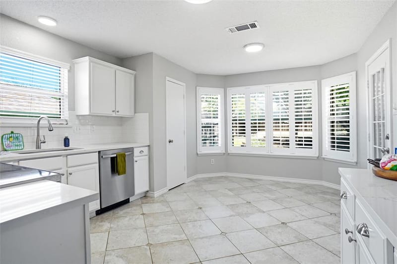 1105 Doreen Street, White Settlement TX 76108 - Photo 9