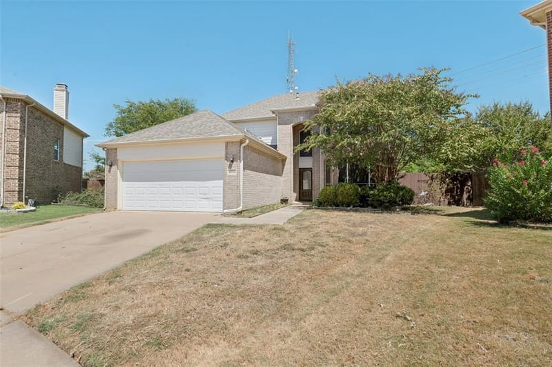 10236 Sourwood Drive, Fort Worth TX 76244
