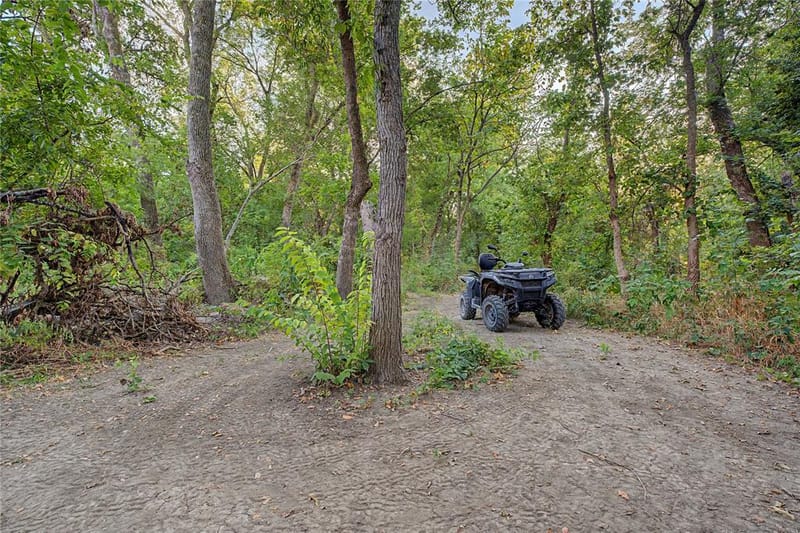 8615 County Road 534, Whitewright TX 75491 - Photo 36