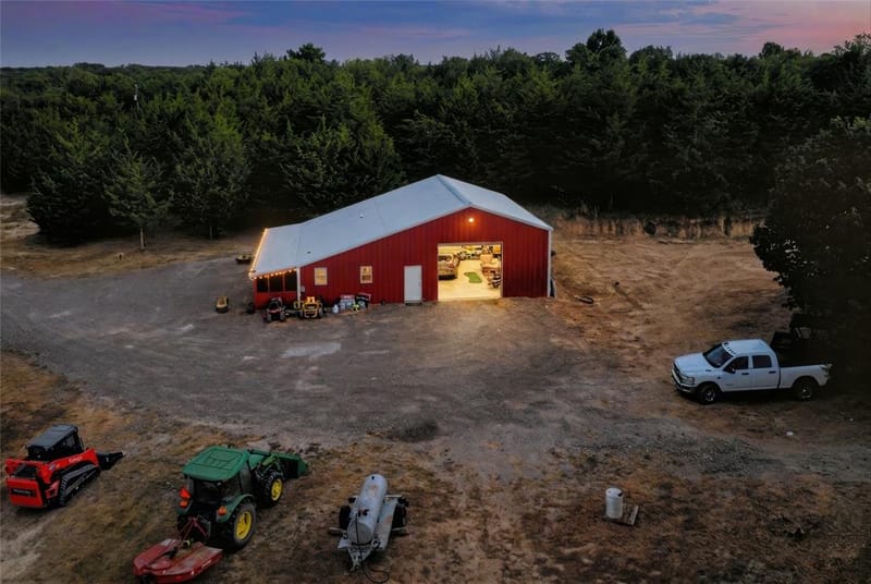 8615 County Road 534, Whitewright TX 75491 - Photo 10