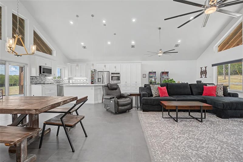 8615 County Road 534, Whitewright TX 75491 - Photo 19