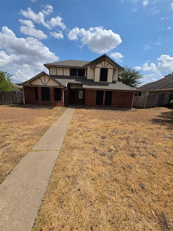 405 Raintree Circle, DeSoto TX 75115