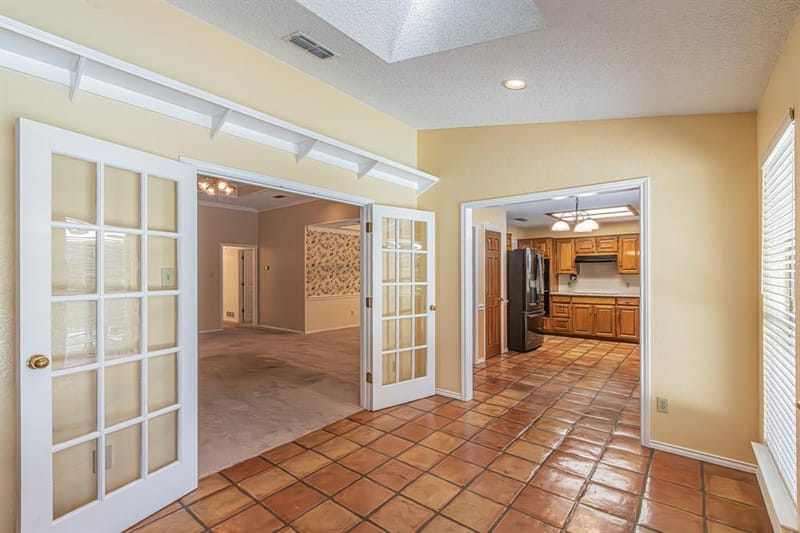 3901 Echo Hill Court, Arlington TX 76001 - Photo 26