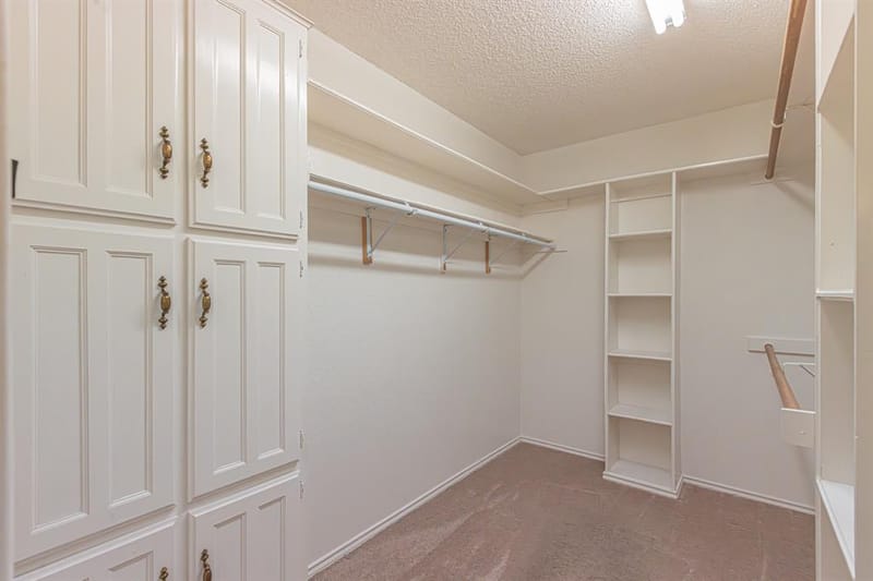 3901 Echo Hill Court, Arlington TX 76001 - Photo 31