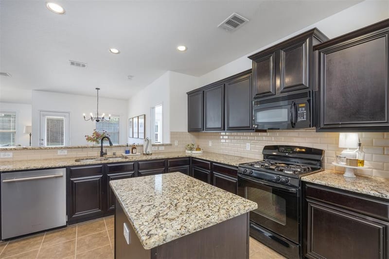 2536 Shooting Star Drive, McKinney TX 75071 - Photo 12