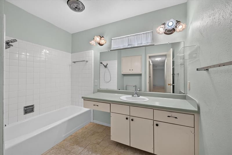 3016 Friendswood Drive, Arlington TX 76013 - Photo 12