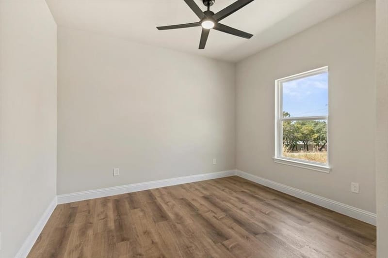 1001 Apache Ridge Road, Granbury TX 76048 - Photo 28