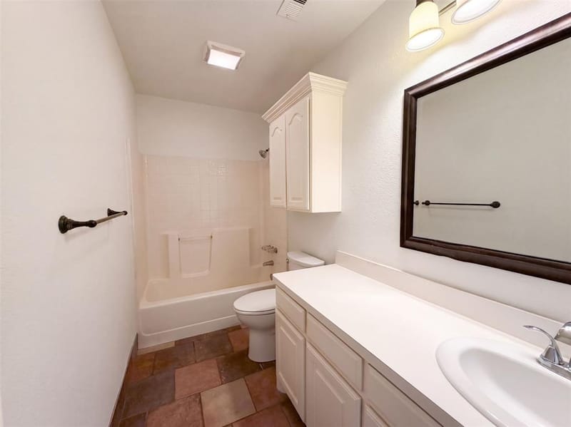 1623 W Pleasant Drive, Midlothian TX 76065 - Photo 13