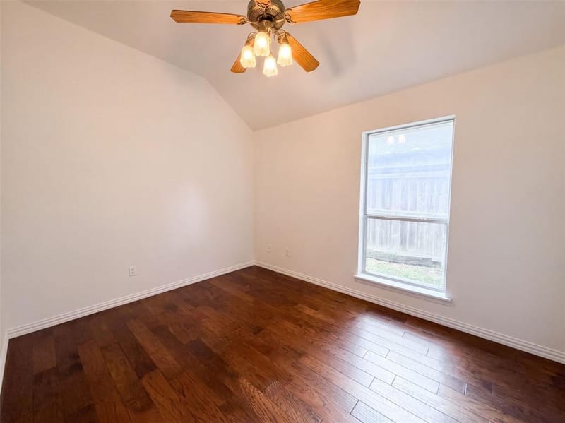 1623 W Pleasant Drive, Midlothian TX 76065 - Photo 11