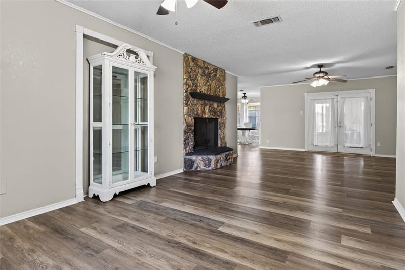 105 Murray Street, Joshua TX 76058 - Photo 5