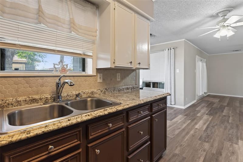 105 Murray Street, Joshua TX 76058 - Photo 9