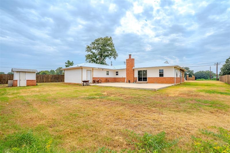 2212 Acton Highway, Granbury TX 76049 - Photo 12