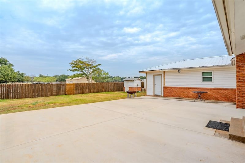 2212 Acton Highway, Granbury TX 76049 - Photo 15