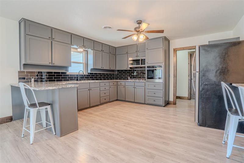 2212 Acton Highway, Granbury TX 76049 - Photo 29